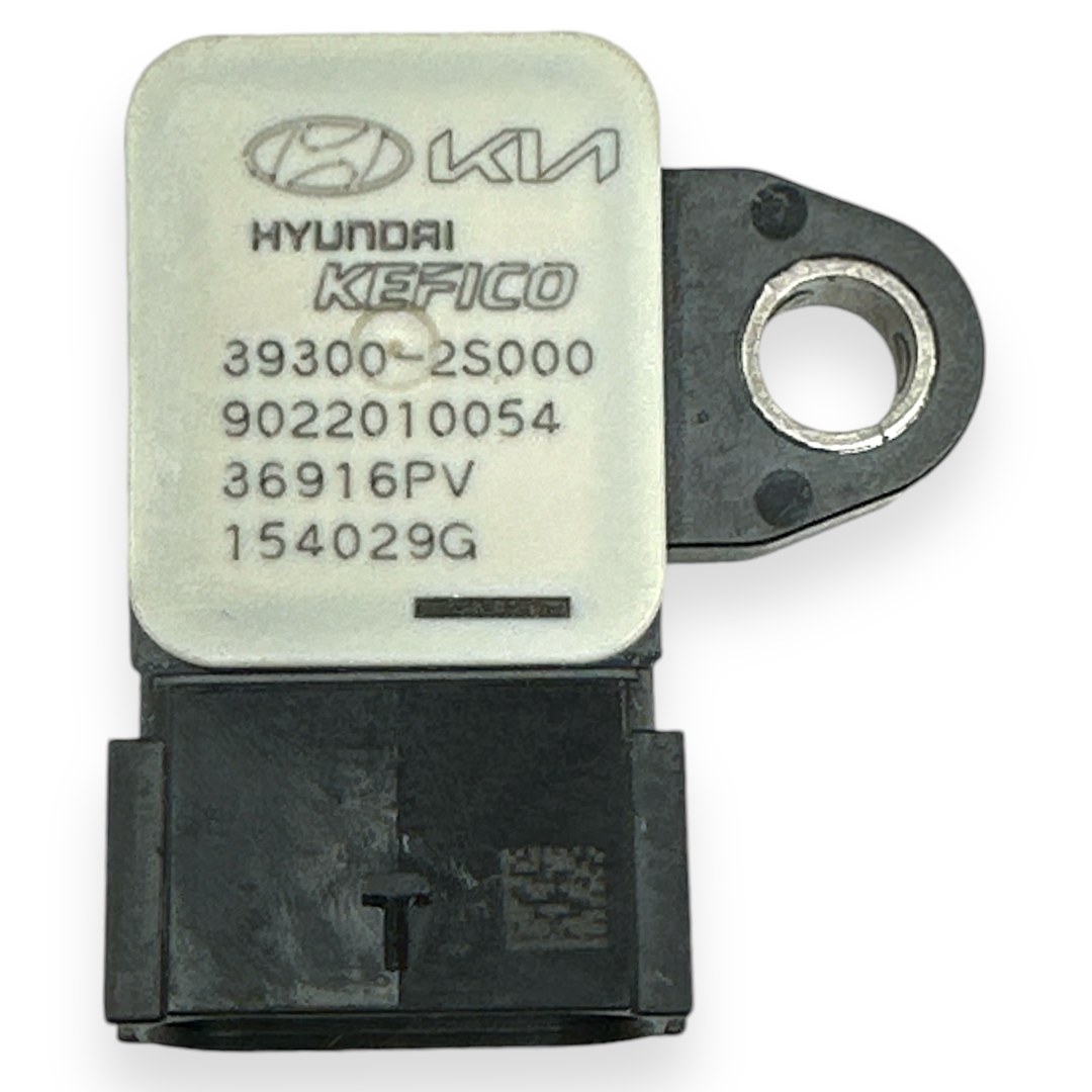 GMQ Auto Parts 39300-2S000 Sensor Auto Spare Parts for Hyundai Kia