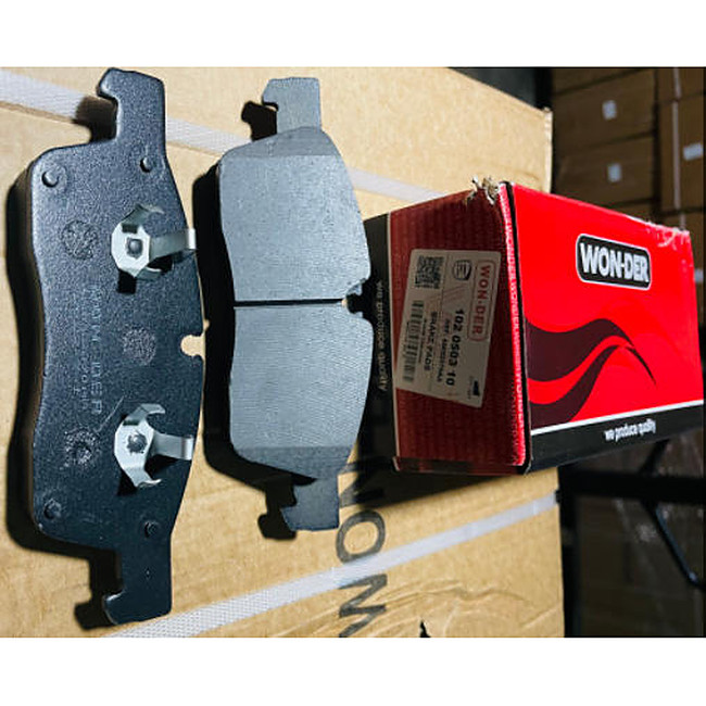 GMQ brand auto parts factory direct sales 68052370AA Brake Pad Set for Multi-application