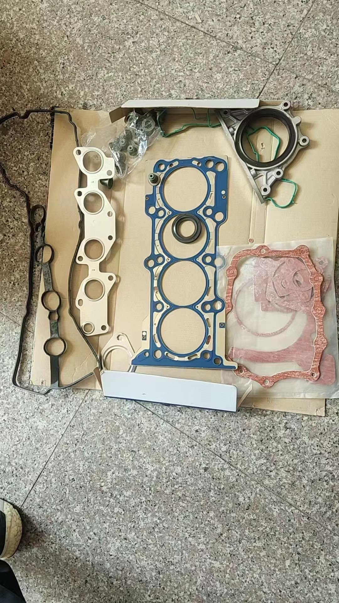 GMQ Auto Parts COBALT B15D2 Cylinder Head Gasket Overhaul Kit Engine Gasket Set for Chevrolet Cobalt B15D2