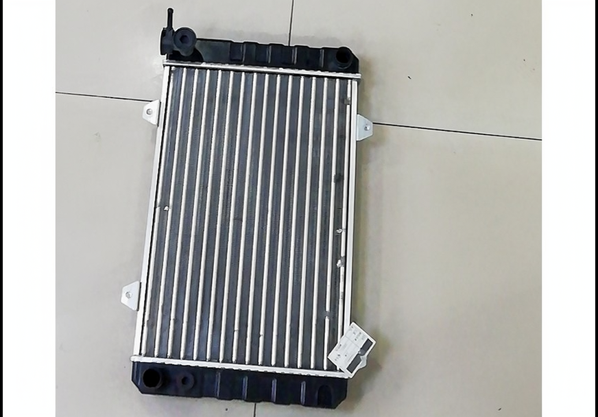 GMQ Auto Parts 17700A80D01_1 Radiator Auto Spare Parts for DAEWOO DAMAS