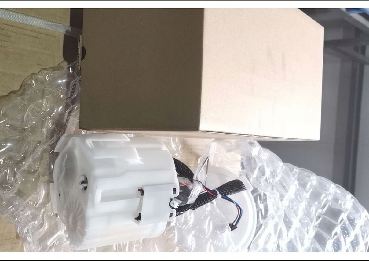 GMQ Auto Parts Electric Fuel Pump Assembly Auto Spare Parts for DAEWOO AVEO COBALT CRUZE ASTRA