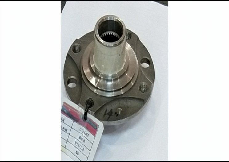 GMQ Auto Parts Front Wheel Hub Auto Spare Parts for DAEWOO