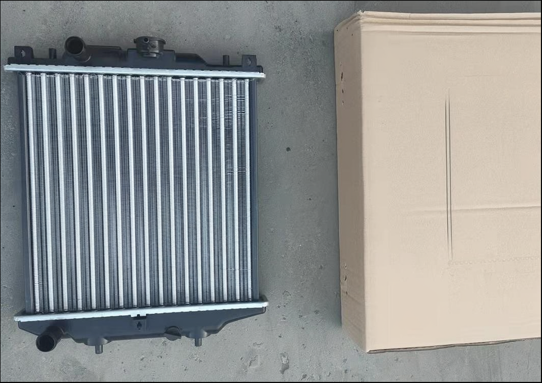 GMQ Auto Parts 17700A78B00-000 Radiator Auto Spare Parts for DAEWOO TICO