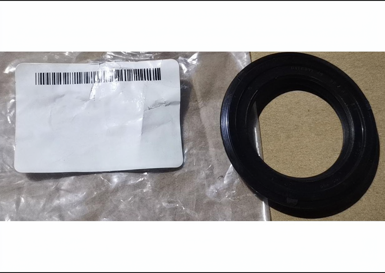 GMQ Auto Parts Rear Wheel Oil Seal Auto Spare Parts for DAEWOO NEXIA