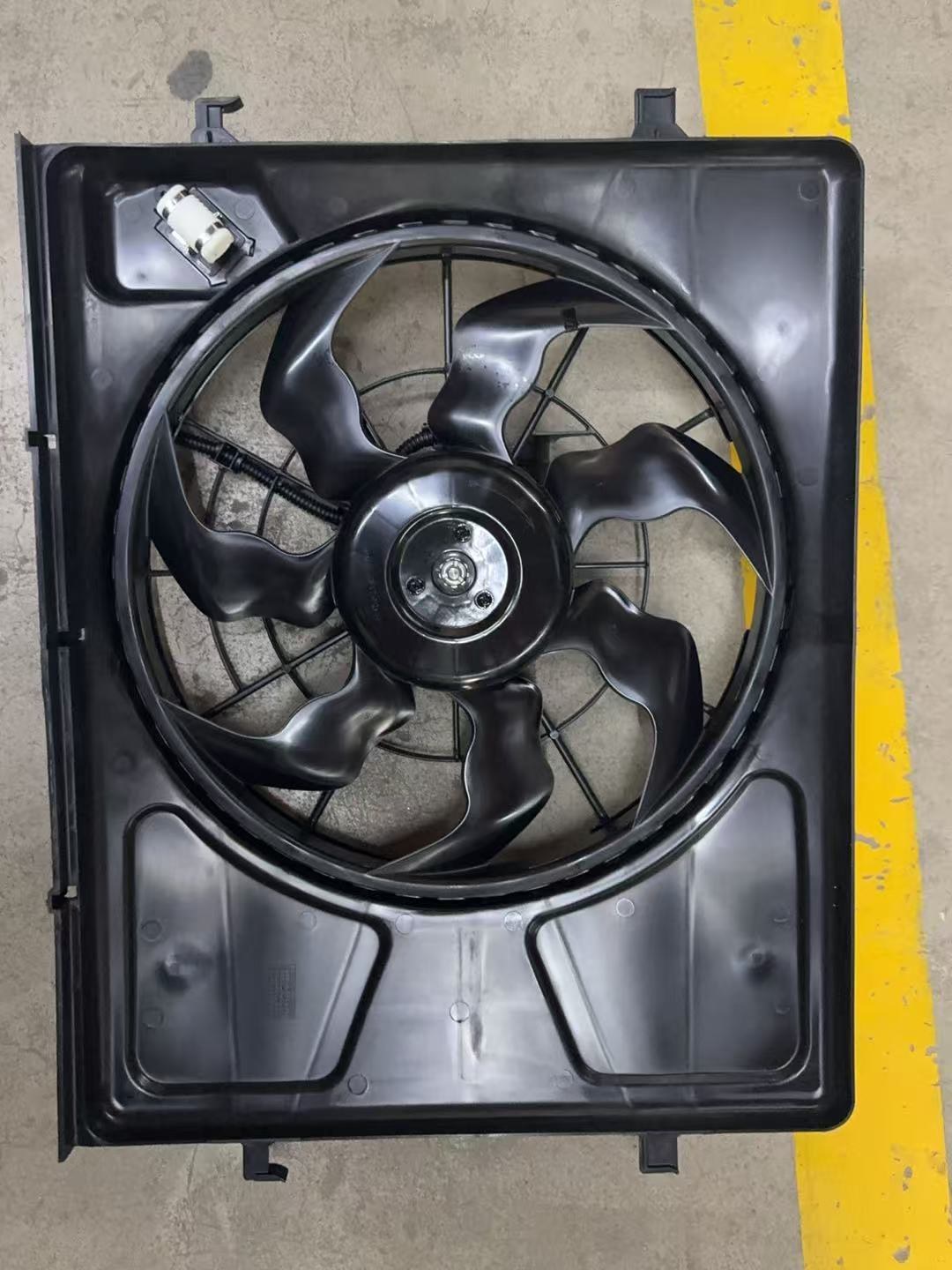 GMQ Auto Parts 25380-2H020DYM Electric Cooling Fan Auto Spare Parts for Hyundai Kia