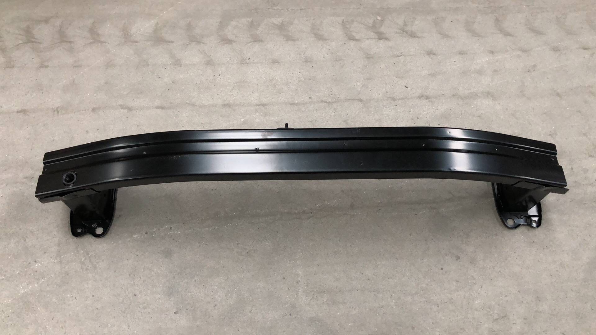 GMQ Auto Parts 64900-C1700 Bumper Reinforcement Auto Spare Parts for Hyundai Kia 2016 SONATA FRONT B