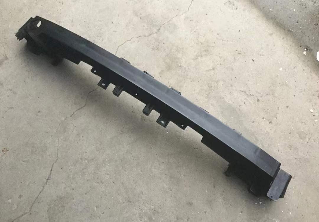 GMQ Auto Parts 86630-D3000 Bumper Reinforcement Auto Spare Parts for Hyundai Kia 2015 TUCSON REAR BU