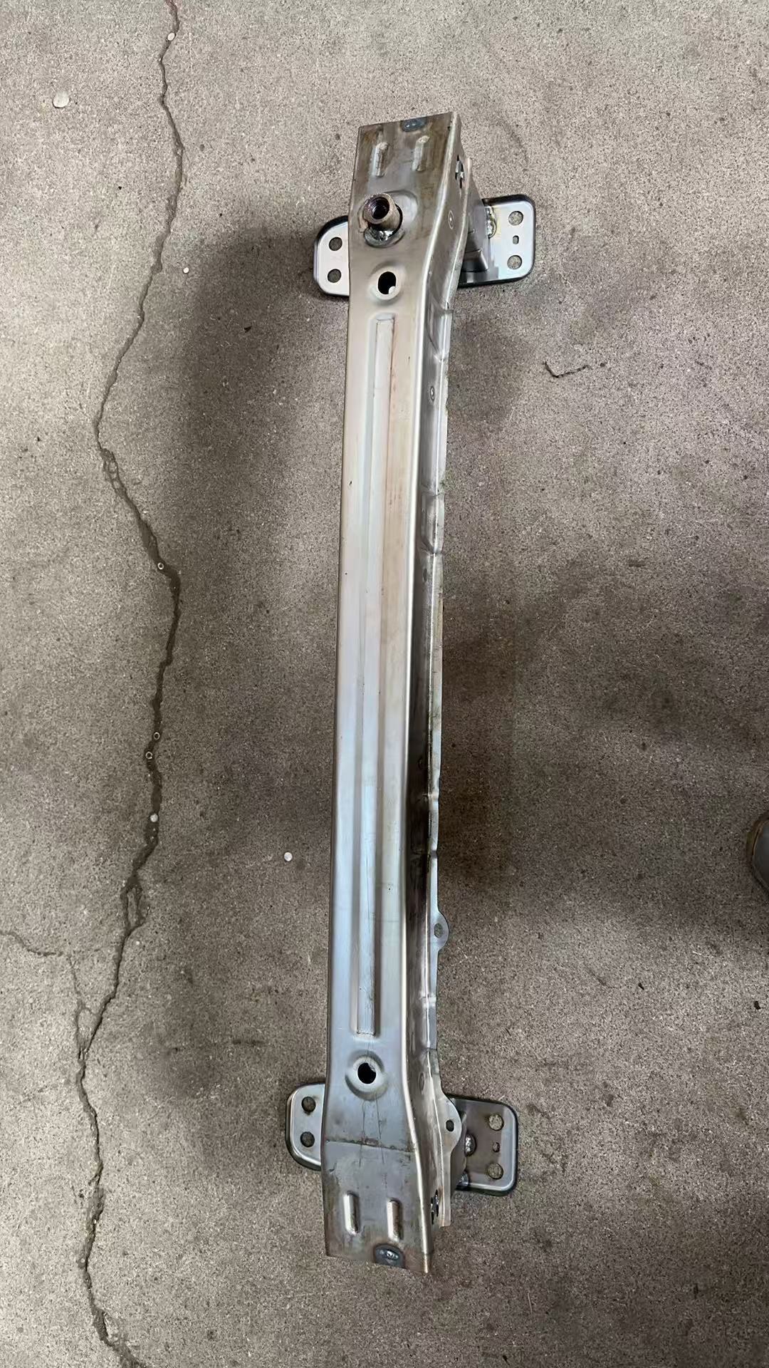 GMQ Auto Parts 64900-AY000 Bumper Reinforcement Auto Spare Parts for Hyundai Kia 2024 ACCENT FRONT B