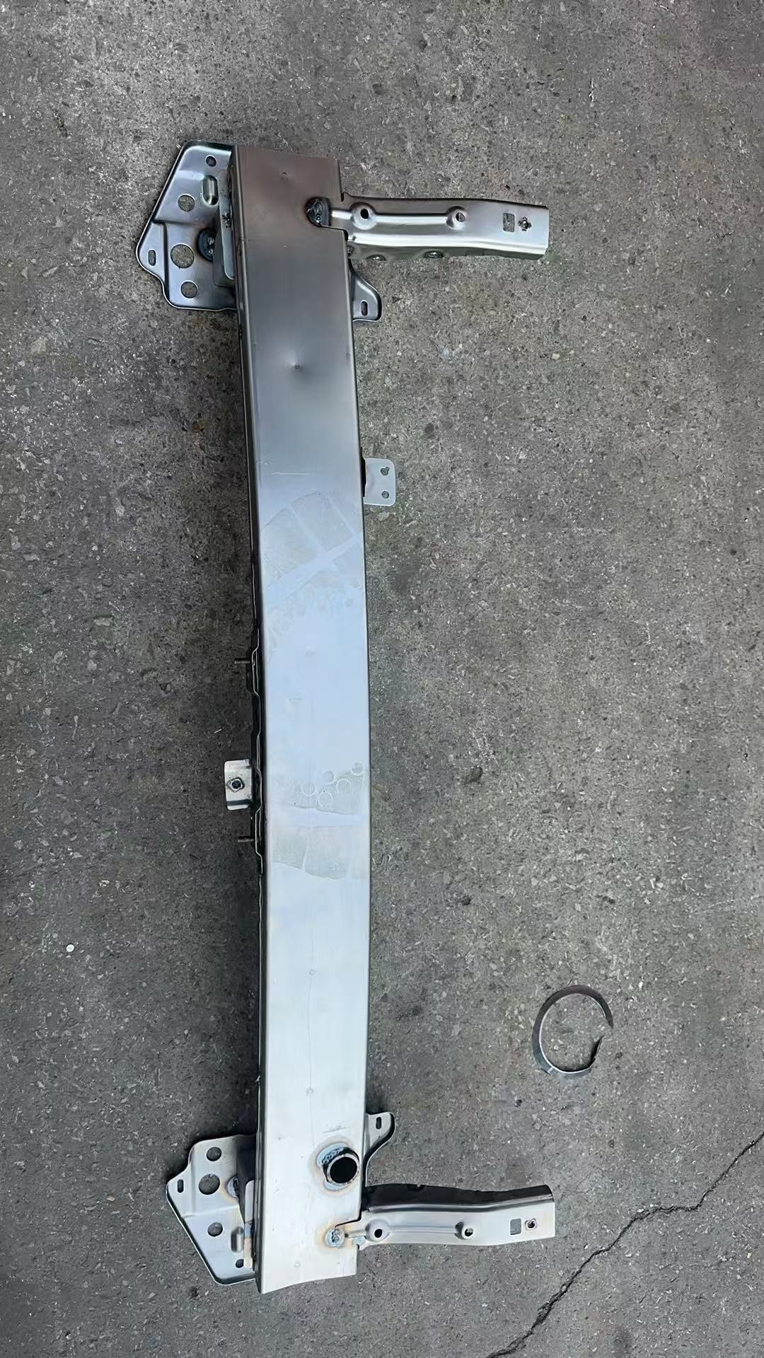 GMQ Auto Parts 64900-J3000 Bumper Reinforcement Auto Spare Parts for Hyundai Kia 2021 VELOSTER FRONT