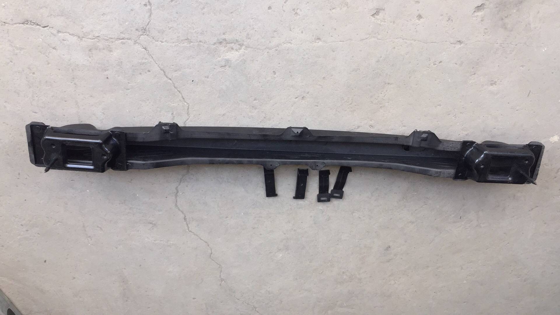 GMQ Auto Parts 86630-1M000 Bumper Reinforcement Auto Spare Parts for Hyundai Kia 2010 FORTE REAR BUM