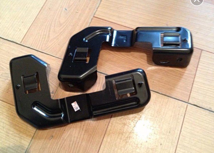 GMQ Auto Parts 86581-82-2E000 Bumper Reinforcement Auto Spare Parts for Hyundai Kia 2004 TUCSON HEAD LAMP BRACKET