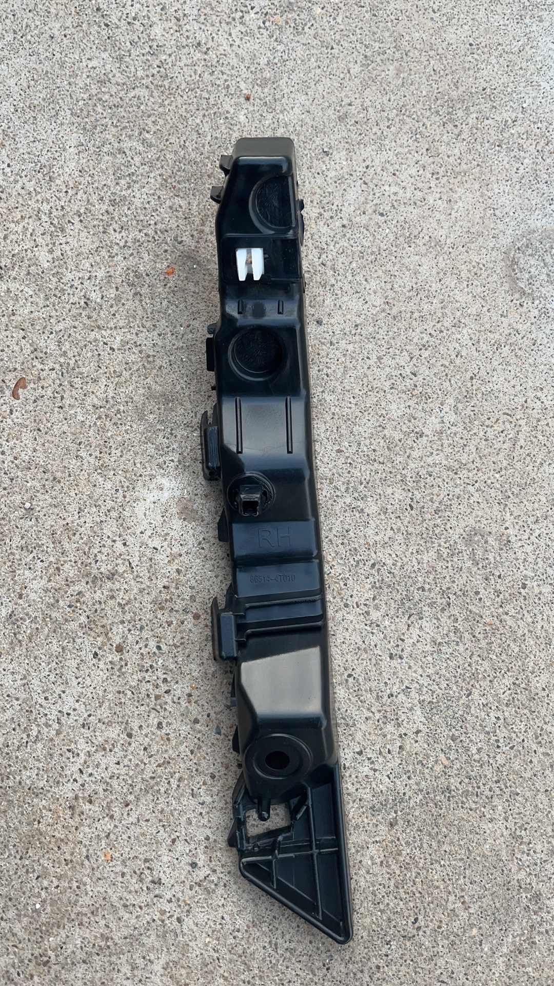 GMQ Auto Parts 86513-14-3W000 Bumper Reinforcement Auto Spare Parts for Hyundai Kia 2011 SPORTAGE FR