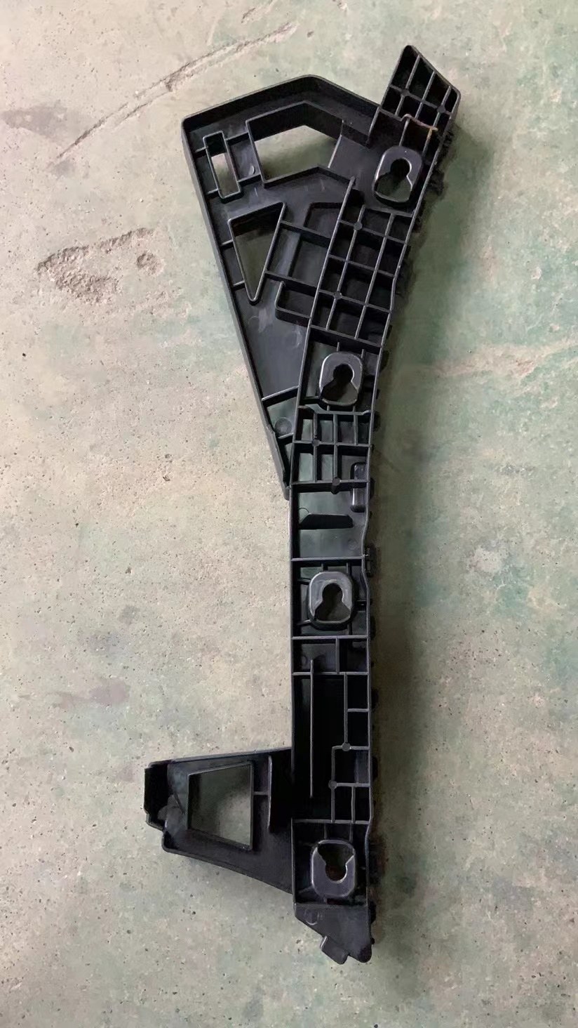 GMQ Auto Parts 86651-52-M6000 Bumper Reinforcement Auto Spare Parts for Hyundai Kia 2019 CERATO REAR