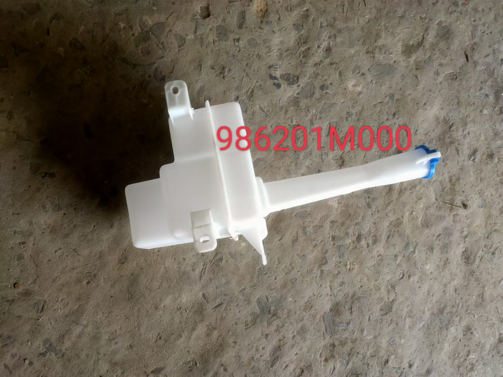 GMQ Auto Parts 98620-1M000 Bumper Reinforcement Auto Spare Parts for Hyundai Kia 2010 FORTE WATER PO