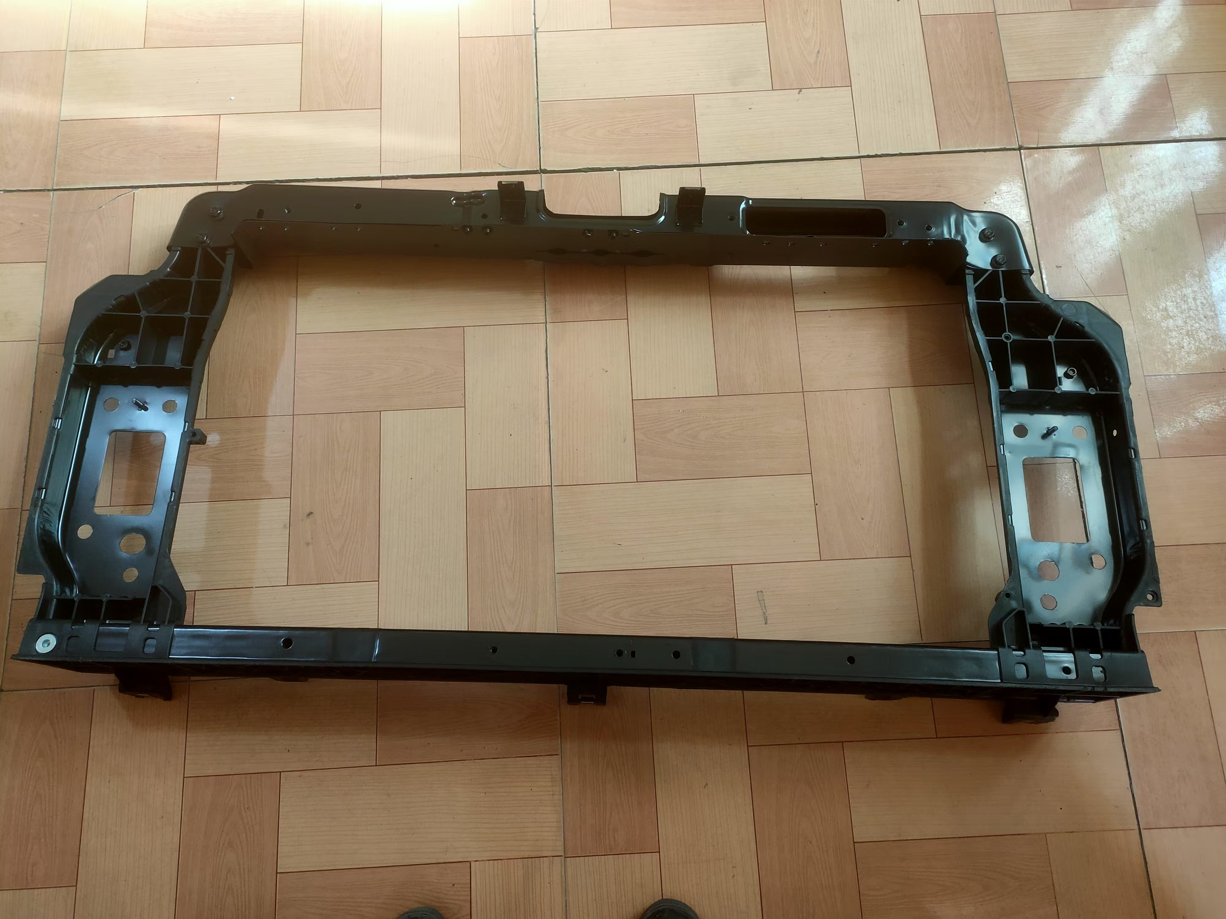 GMQ Auto Parts 64101-A0000 Bumper Reinforcement Auto Spare Parts for Hyundai Kia CRETA.15(IX25) WATE