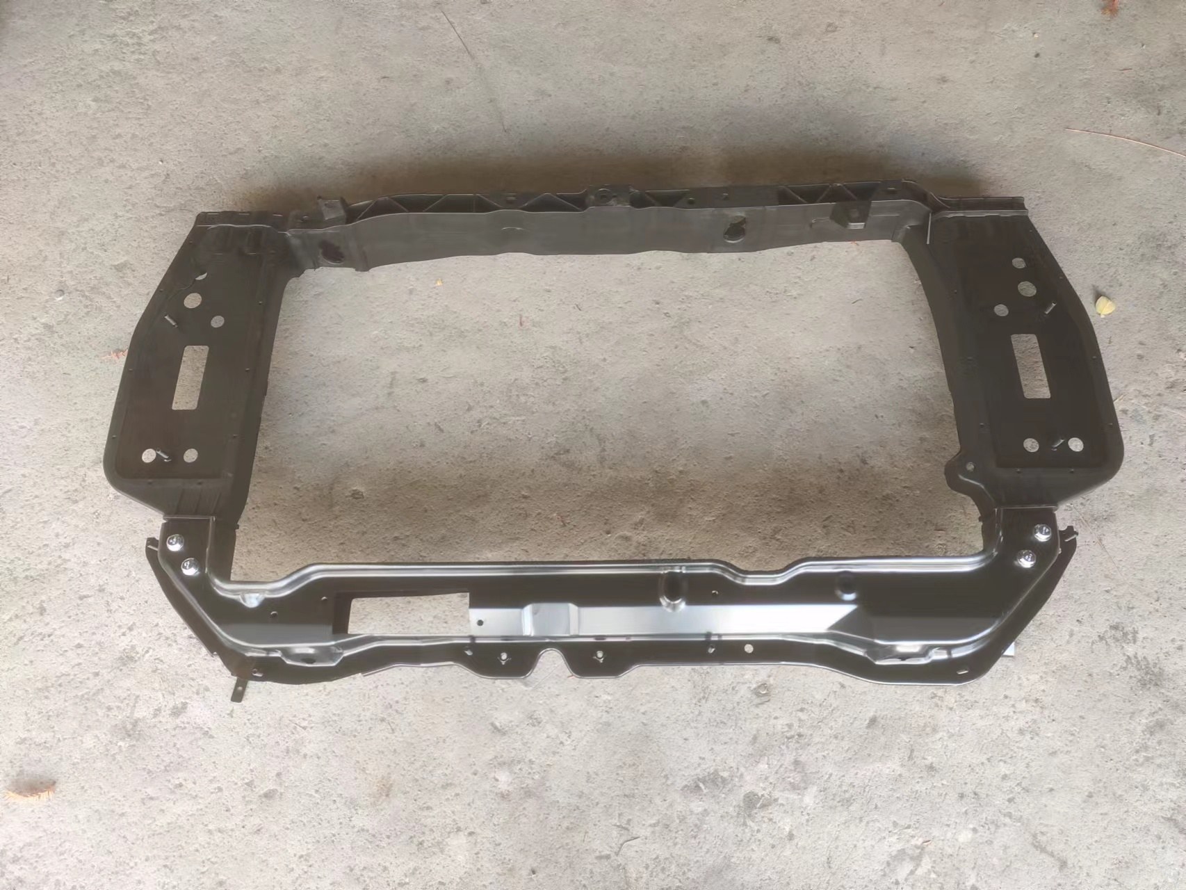 GMQ Auto Parts 64101-1Y000 Bumper Reinforcement Auto Spare Parts for Hyundai Kia 2012 PICANTO WATER