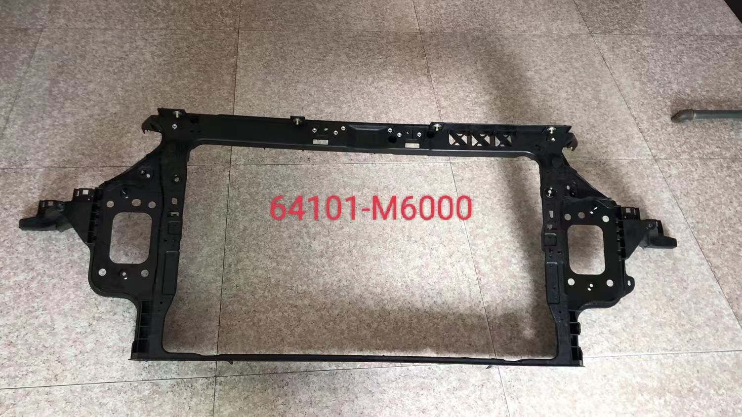 GMQ Auto Parts 64101-M6000 Bumper Reinforcement Auto Spare Parts for Hyundai Kia 2019 CERATO WATER T