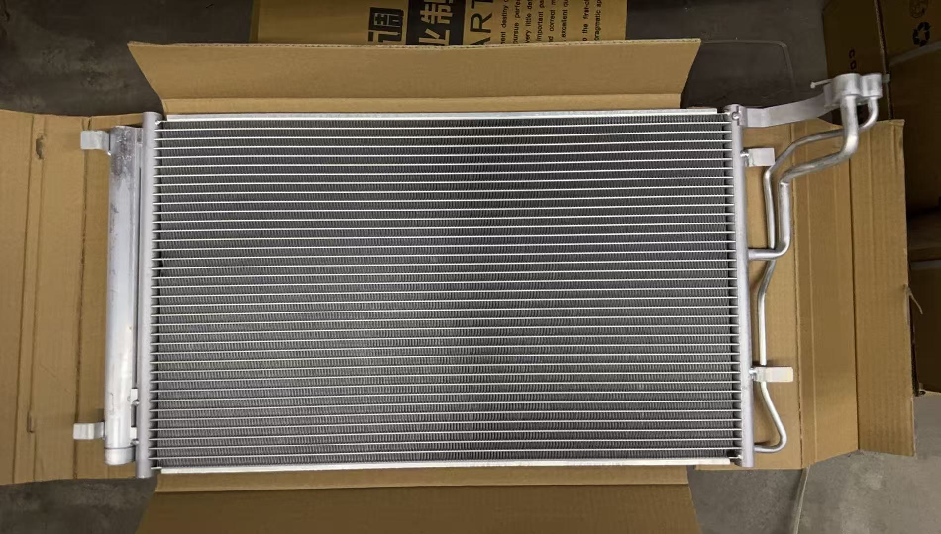 GMQ Auto Parts 97606-Q8000 AC Condenser Auto Spare Parts for Hyundai Kia