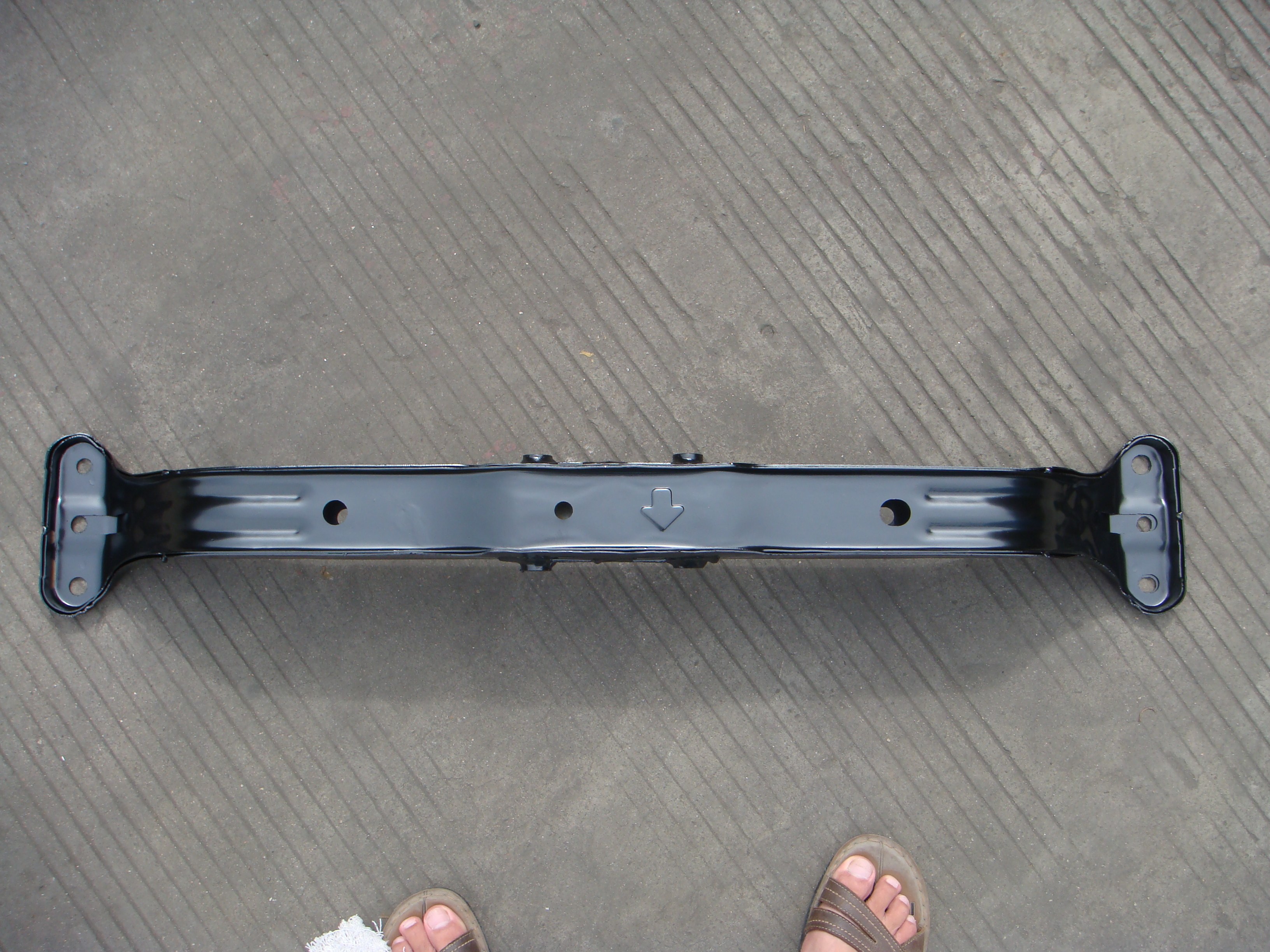 GMQ Auto Parts 62610-2D000 Bumper Reinforcement Auto Spare Parts for Hyundai Kia 2006 ELANTRA REAR C