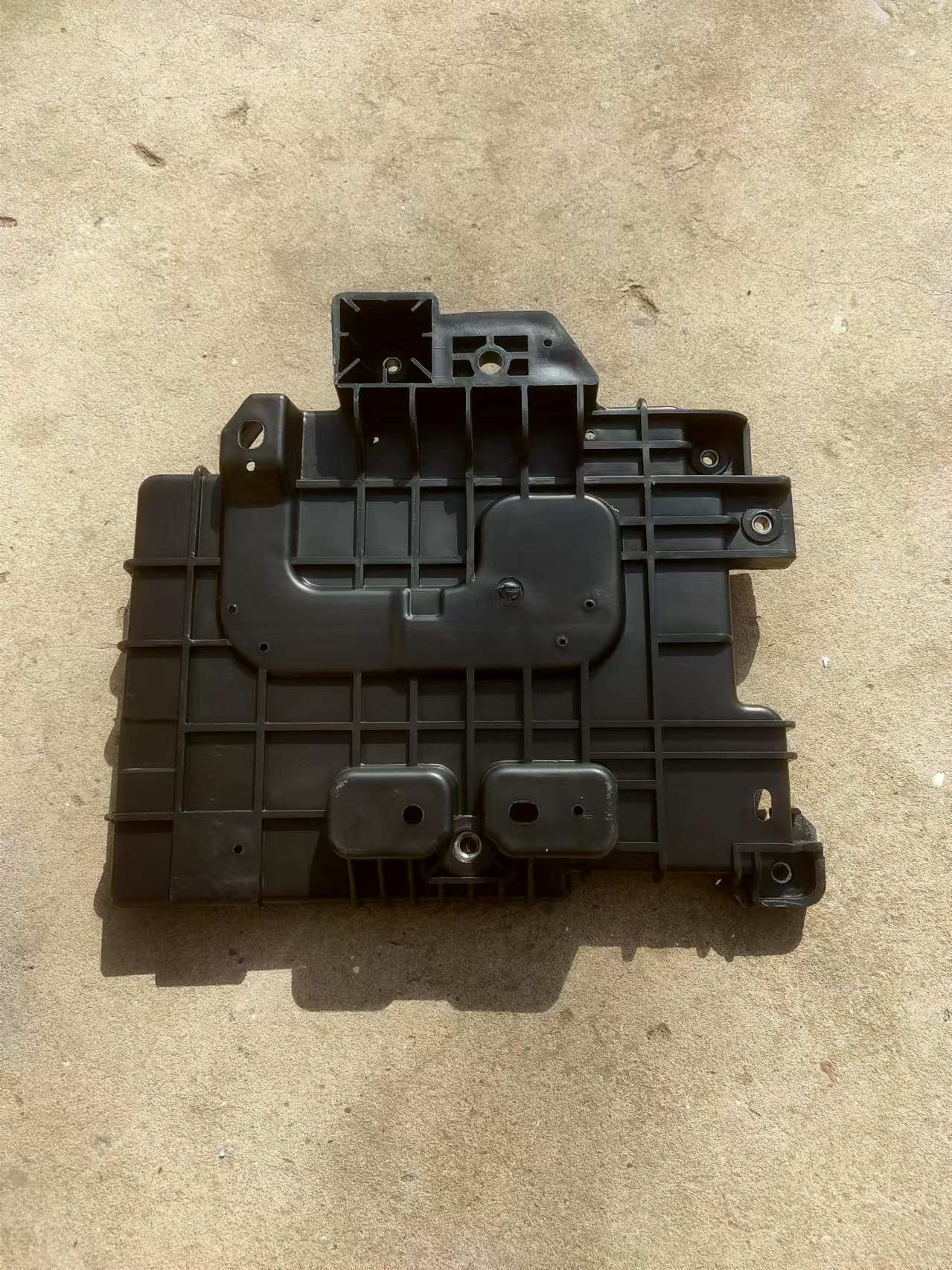 GMQ Auto Parts 37150-1R730 Bumper Reinforcement Auto Spare Parts for Hyundai Kia 2014 ACCENT BATTERY