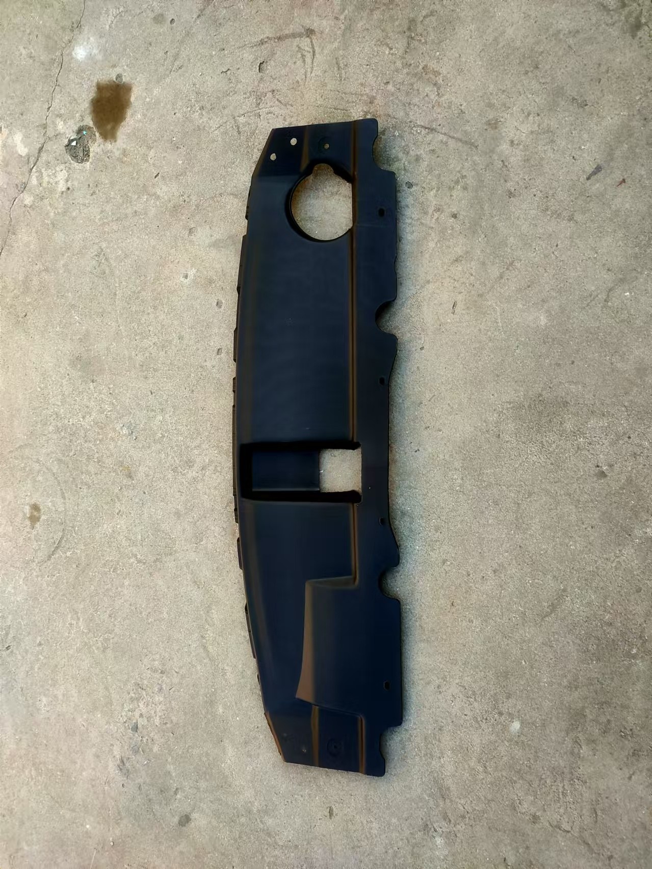GMQ Auto Parts 86362-2S500 Bumper Reinforcement Auto Spare Parts for Hyundai Kia 2013 TUCSON HOOD LO