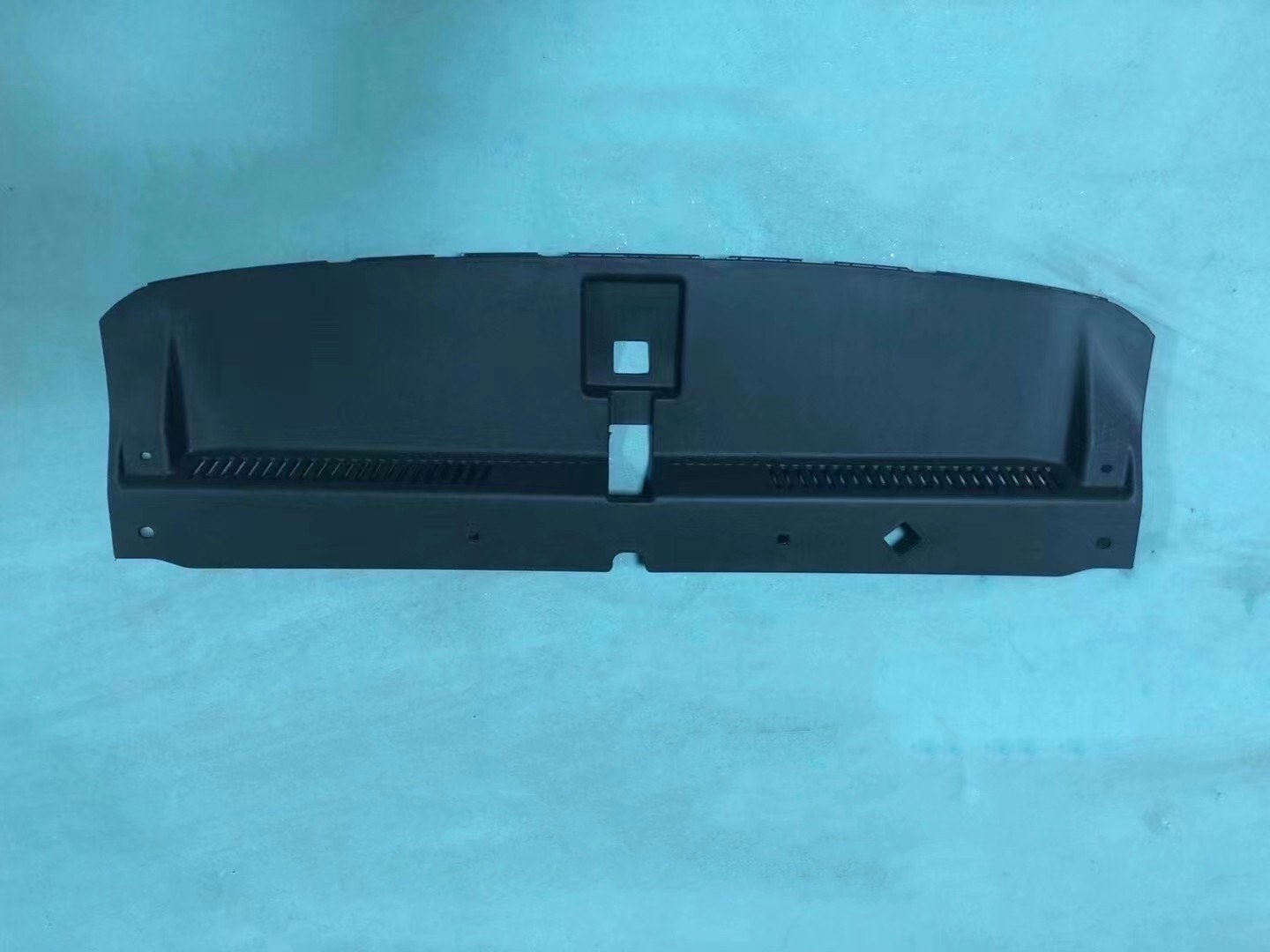 GMQ Auto Parts 86390-D3000 Bumper Reinforcement Auto Spare Parts for Hyundai Kia 2015 TUCSON HOOD LO