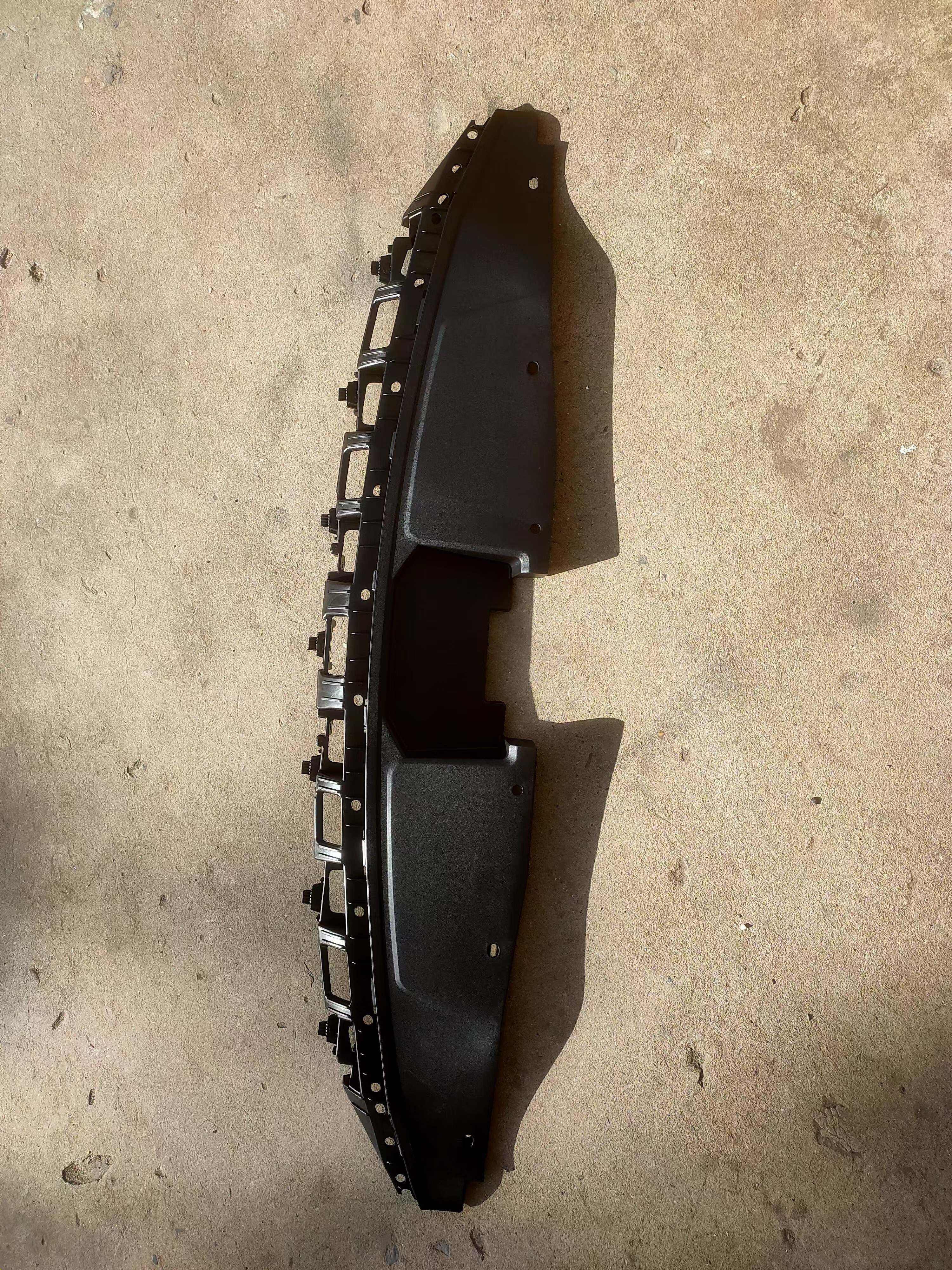 GMQ Auto Parts 86356-F2000 Bumper Reinforcement Auto Spare Parts for Hyundai Kia 2016 ELANTRA HOOD L