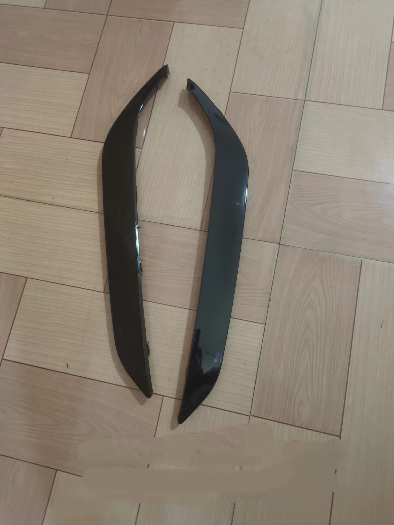 GMQ Auto Parts 86527-28-D3010 Bumper Reinforcement Auto Spare Parts for Hyundai Kia 2015 TUCSON FOG