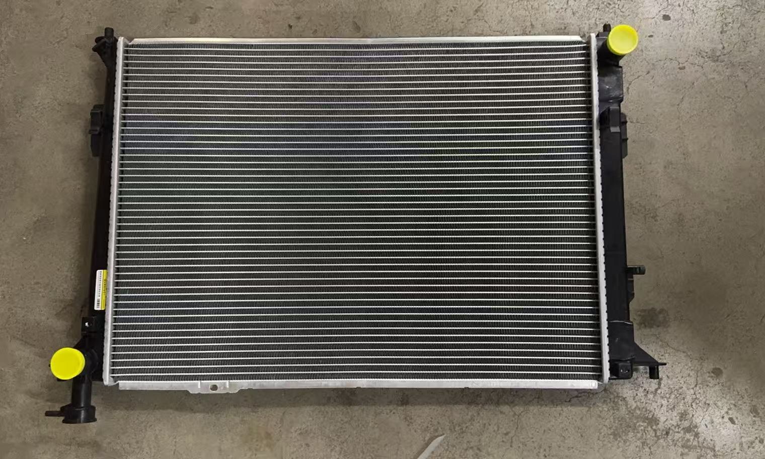 GMQ Auto Parts 25310-sdf Radiator Auto Spare Parts for Hyundai Kia