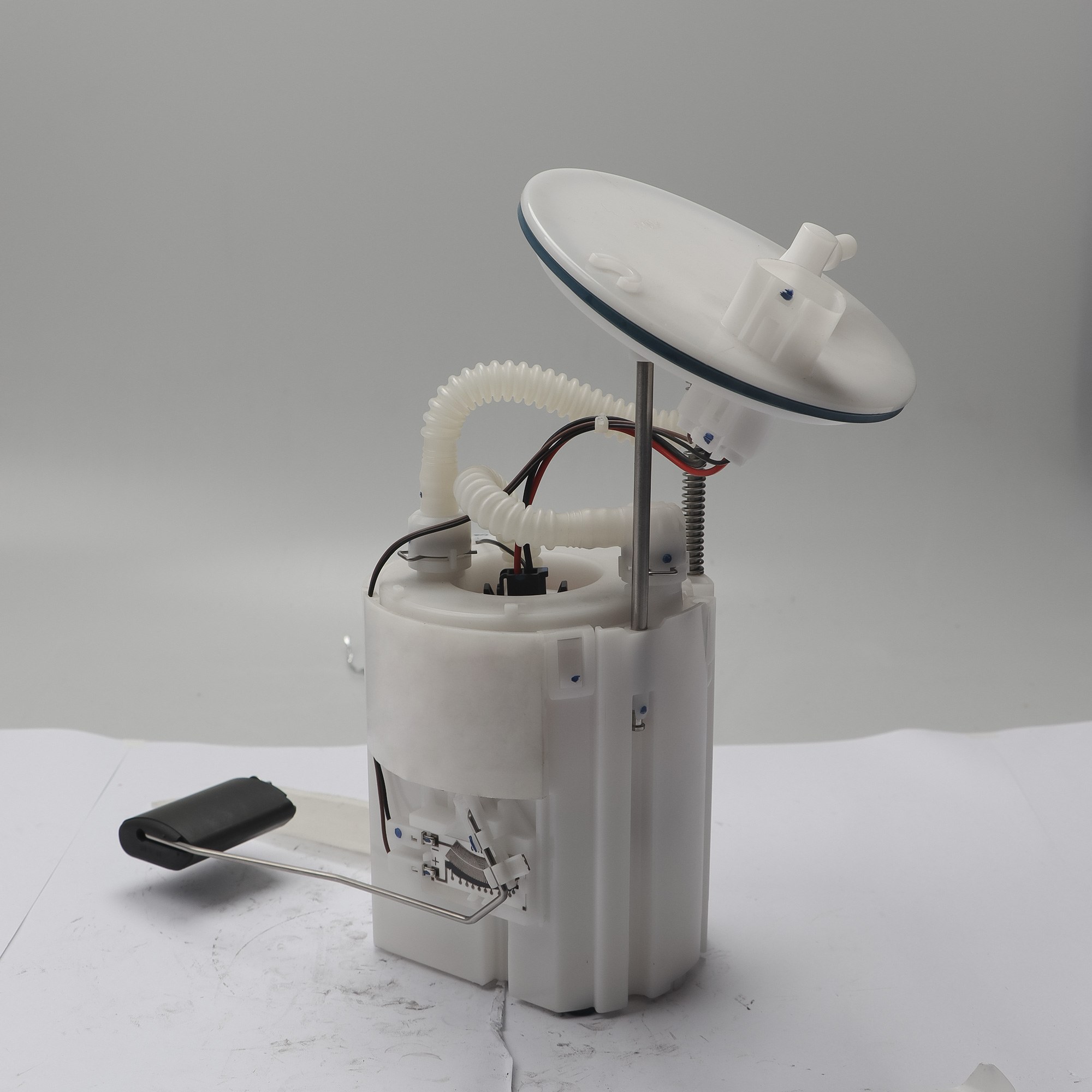 GMQ Auto Parts 31110-4M000 Fuel Pump Assembly Auto Spare Parts for Hyundai Kia