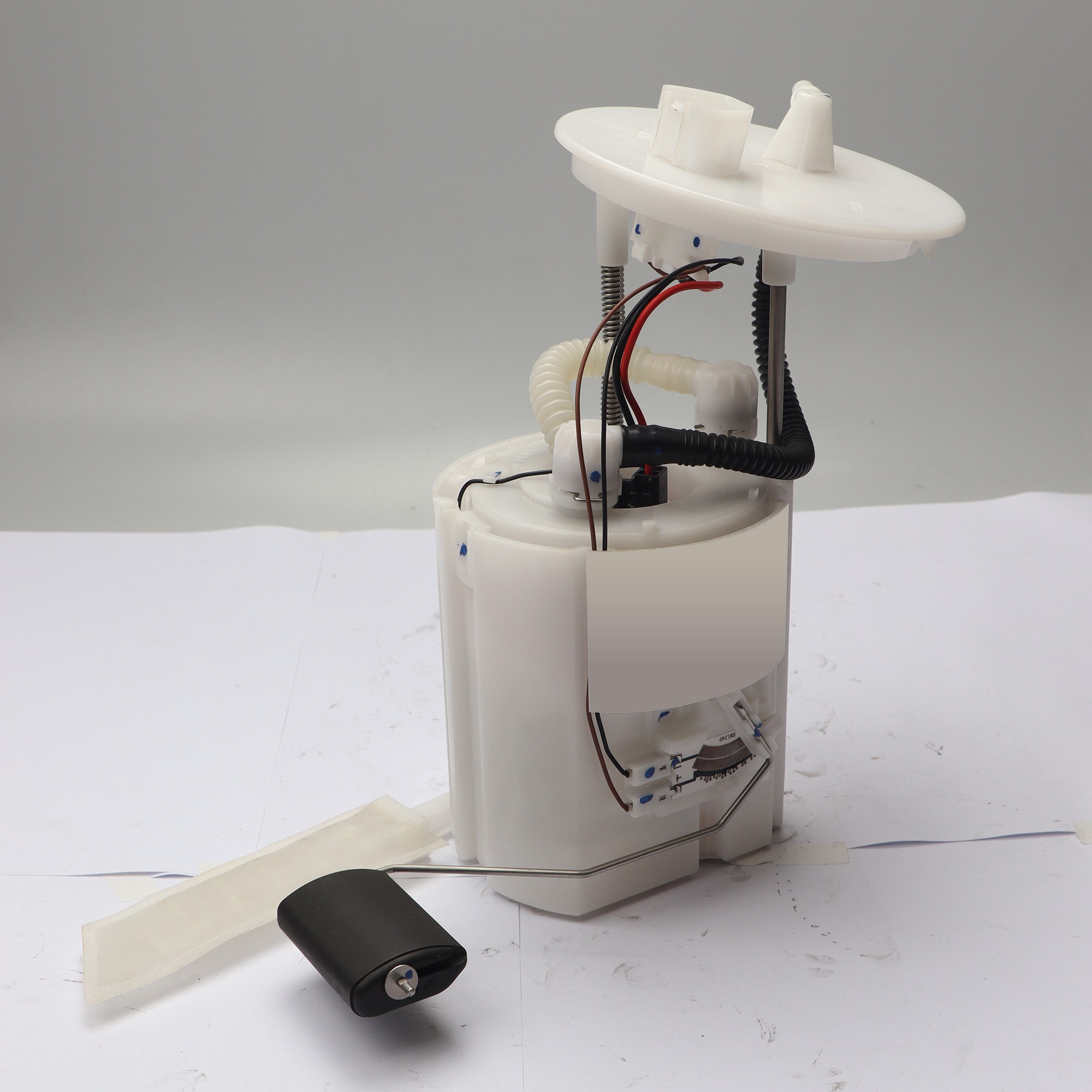 GMQ Auto Parts 31110-B3000 Fuel Pump Assembly Auto Spare Parts for Hyundai Kia