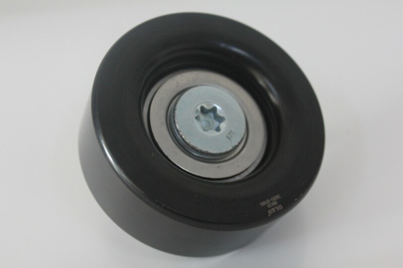 GMQ Auto Parts 25287-27001 Idler Pulley Auto Spare Parts for Hyundai Kia Santa Fe 2.0T Diesel