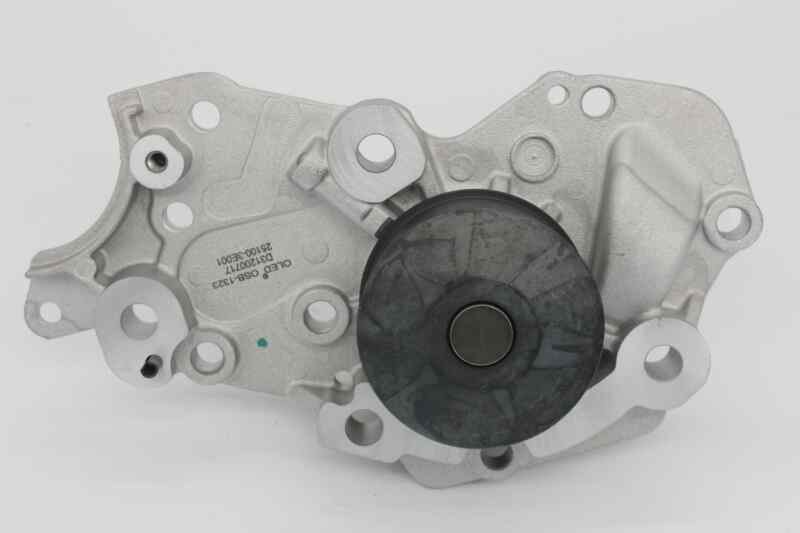 GMQ Auto Parts 25100-3E000 Water Pump Auto Spare Parts for Hyundai Kia Santa Fe 2.7, Santa Fe 2.7L,V