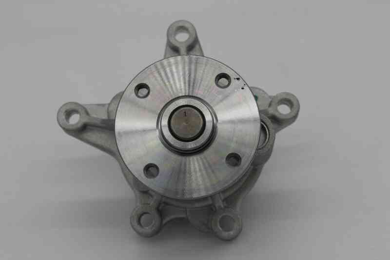 GMQ Auto Parts 251002B000 Water Pump Auto Spare Parts for Hyundai Kia Elantra 1.6, Sonata 9 1.6T