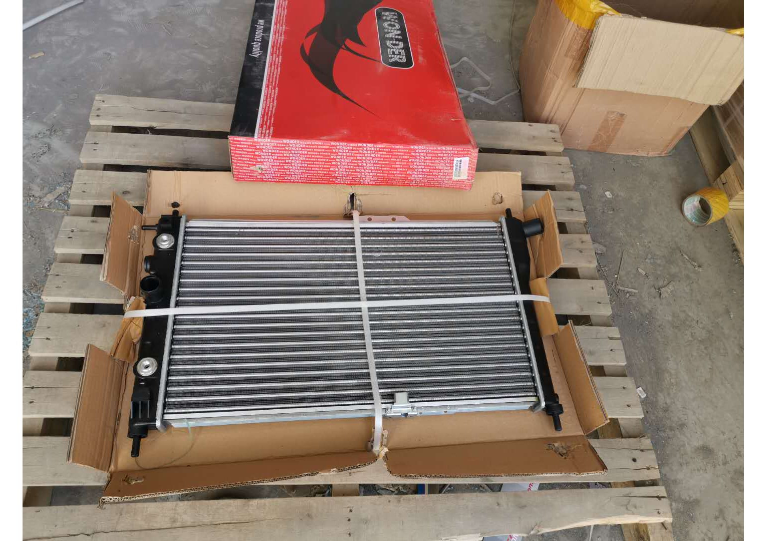GMQ Auto Parts Radiator Auto Spare Parts for DAEWOO NEXIA