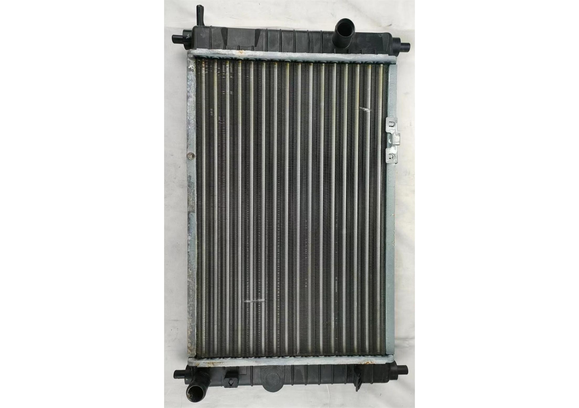 GMQ Auto Parts 滞销96314162 泡水 Radiator Auto Spare Parts for DAEWOO MATIZ