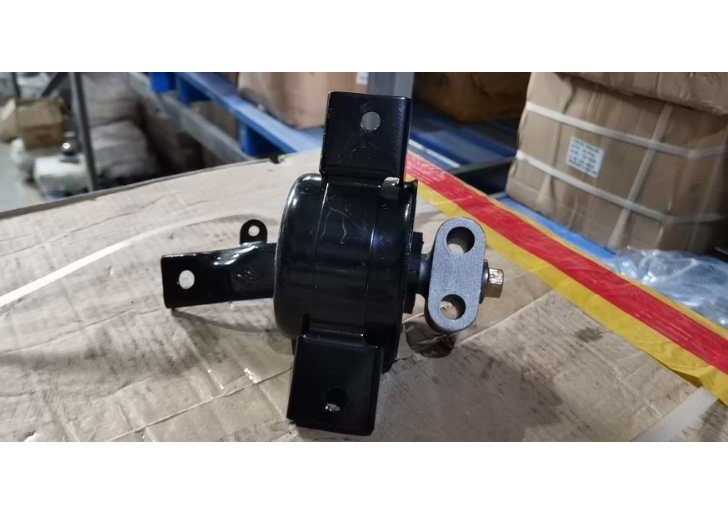 GMQ Auto Parts 96535495/96535499 Engine Mount (Rubber Cushion) Auto Spare Parts for DAEWOO AVEO