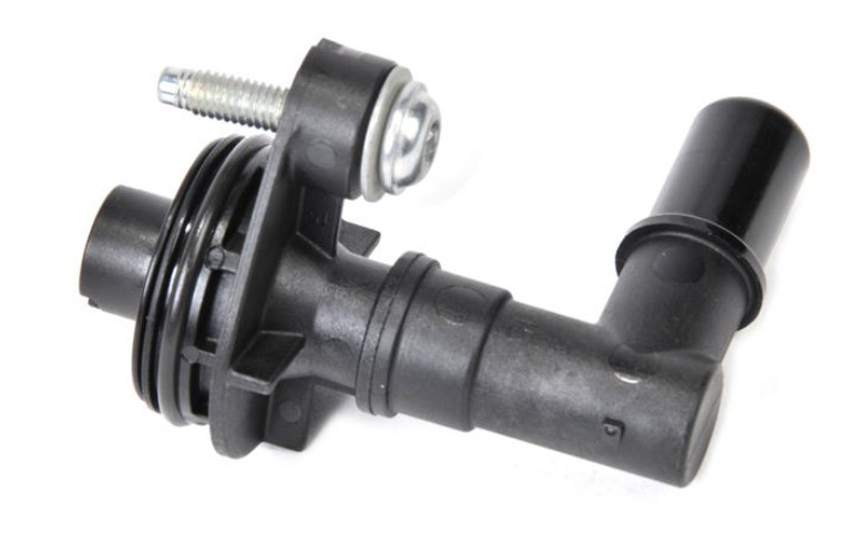 GMQ Auto Parts 12684207 PCV Valve (Secondary) Crankcase Ventilation Valve PCV Valve for Chevrolet Equinox 2018-2022