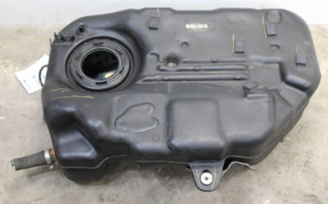 GMQ Auto Parts 84781977 Fuel Tank Fuel Tank Gas Tank for Chevrolet Equinox 2018-2019