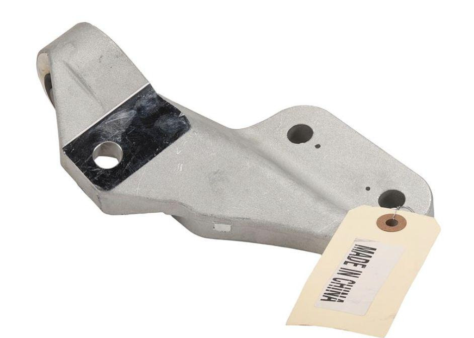 GMQ Auto Parts 84618127 Transmission Mount Strut Bracket Transmission Mount Bracket for Chevrolet Equinox 2018-2022