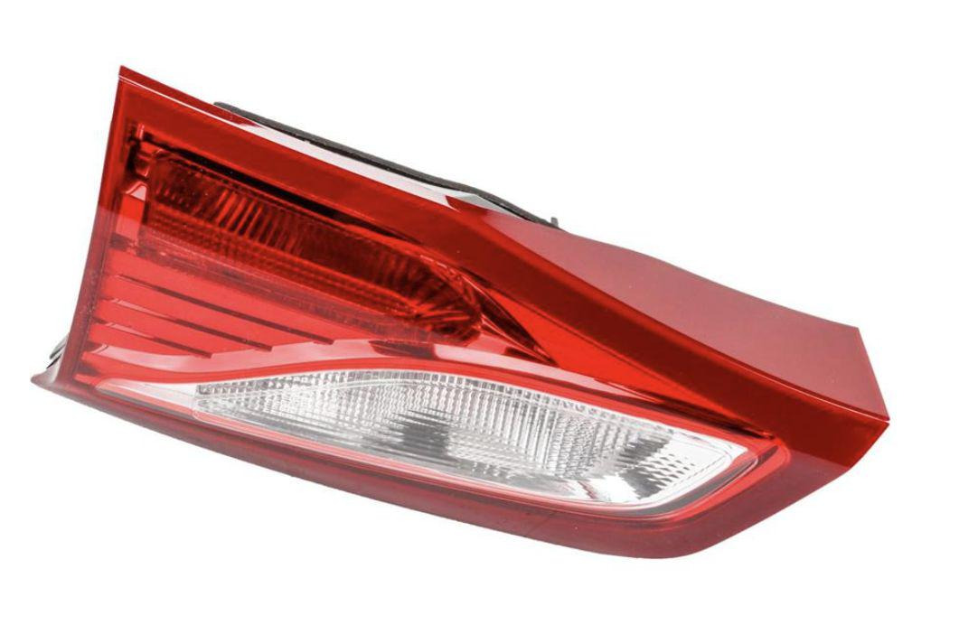 GMQ Auto Parts 84341670 Rear Combination Tail Lamp (Right Inner) Tail Light Rear Tail Lamp for Chevrolet Equinox 2018-20