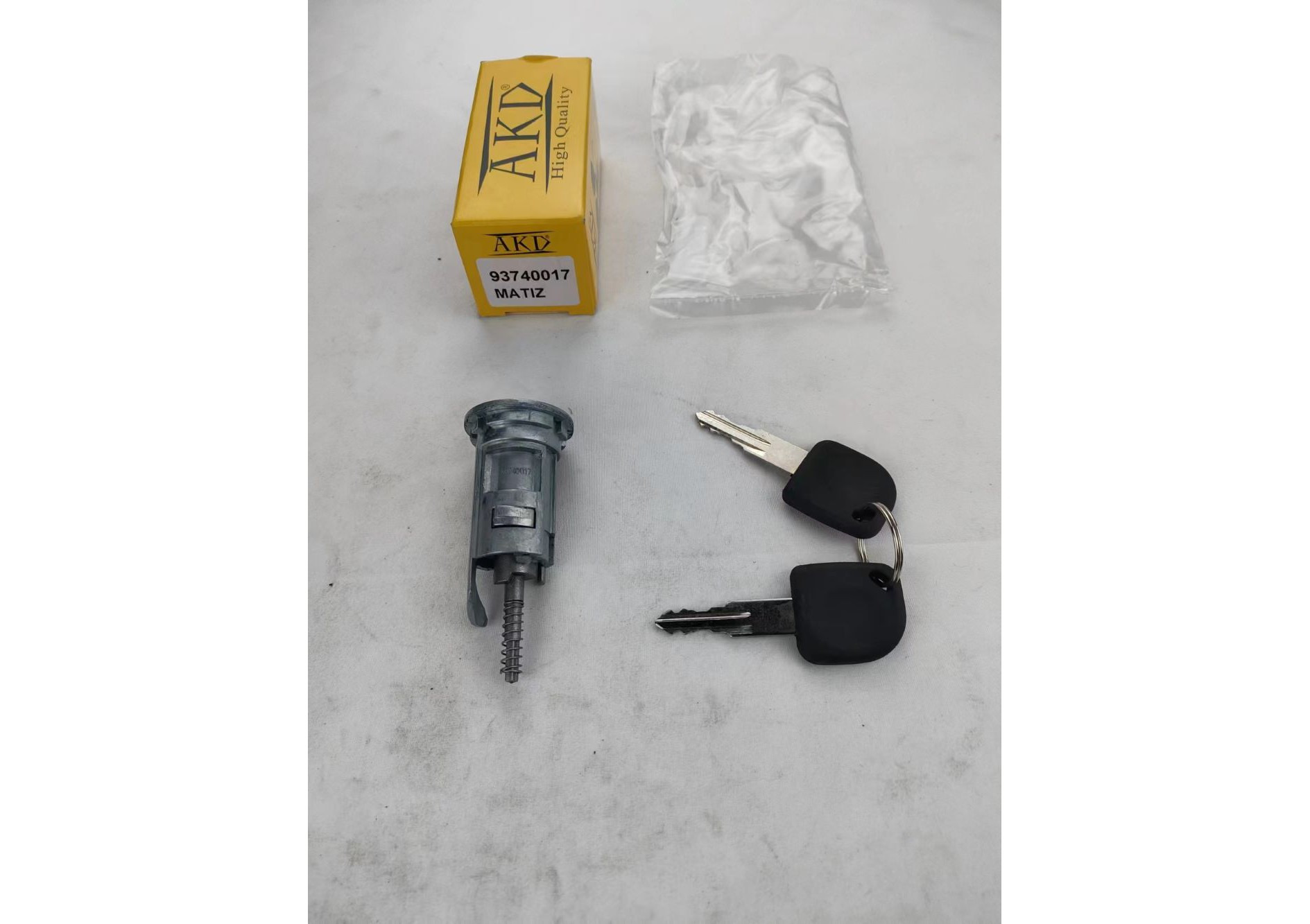 GMQ Auto Parts 93740017_2 Ignition Lock Cylinder Auto Spare Parts for DAEWOO