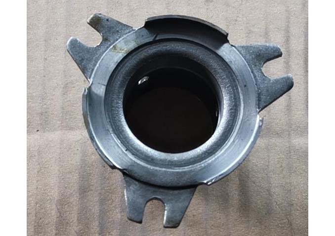 GMQ Auto Parts FLZCZ Clutch Release Bearing Sleeve Auto Spare Parts for DAEWOO NEXIA