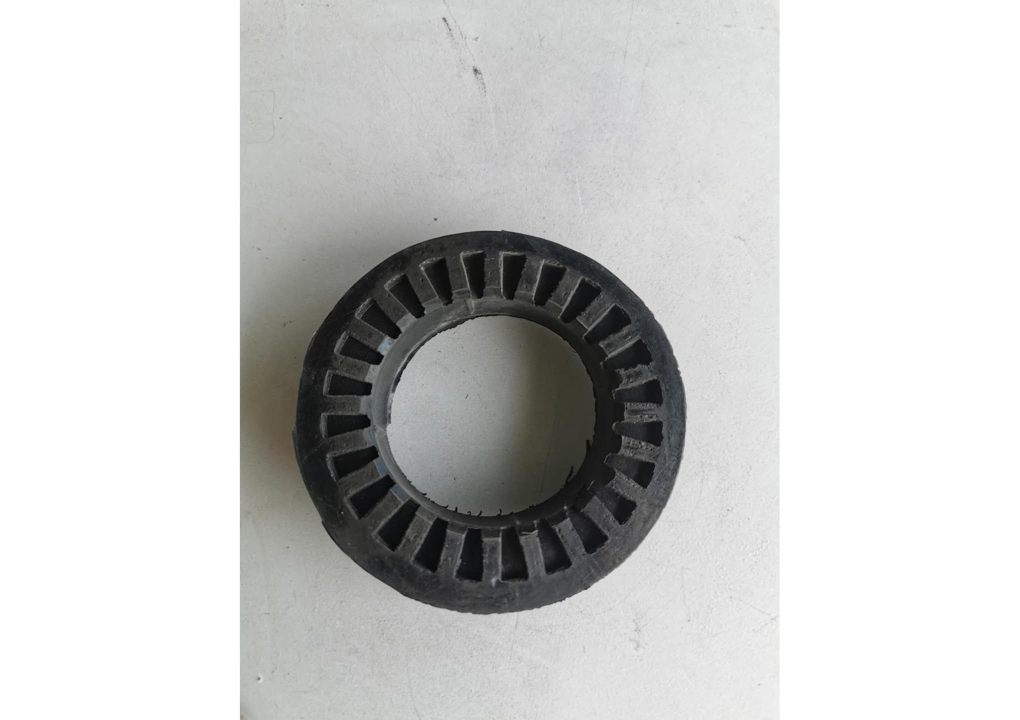 GMQ Auto Parts Rear Coil Spring Rubber Seat Auto Spare Parts for DAEWOO TICO